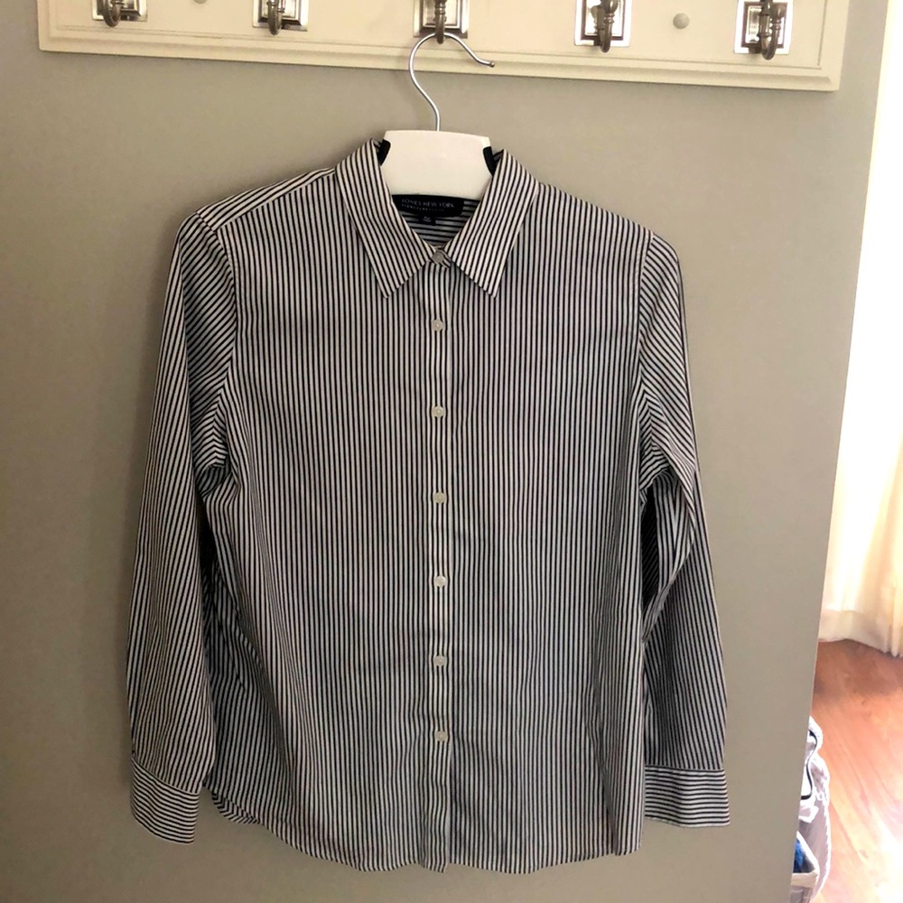 Striped Jones New York blouse